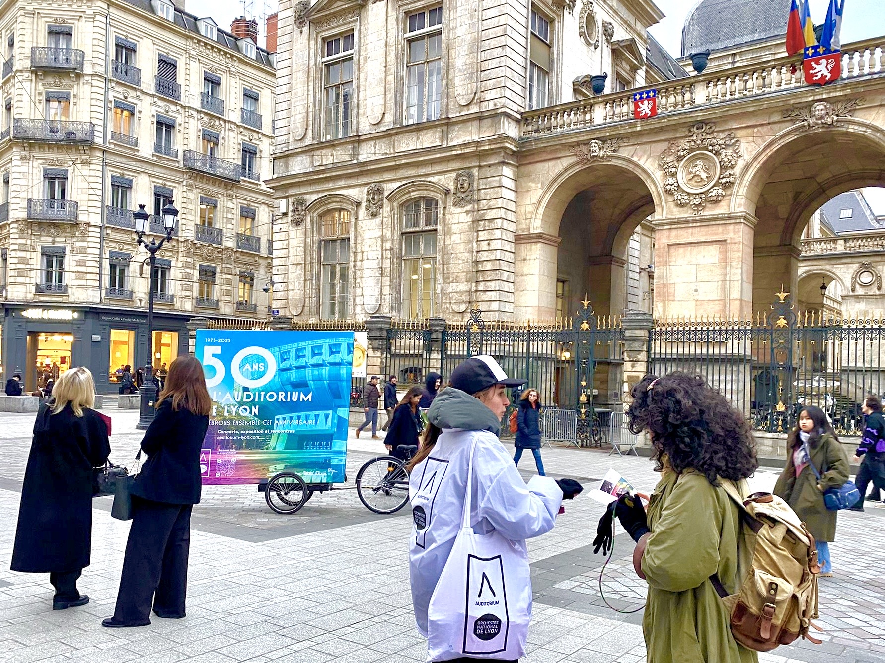 50 Velo Expo x Ville de Lyon - AUDITORIUM 50 ANS - 2025 - velo publicitaire street marketing affichage mobile activation retail proximite ooh evenement - distribution tractage flyers | Velo Expo | Veymont .jpg